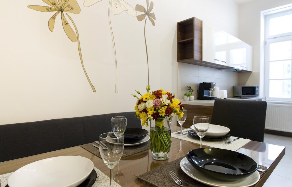 Nn Apartman Budapest Chambre photo