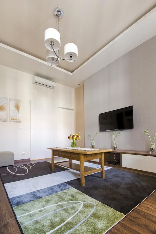 Nn Apartman Budapest Chambre photo